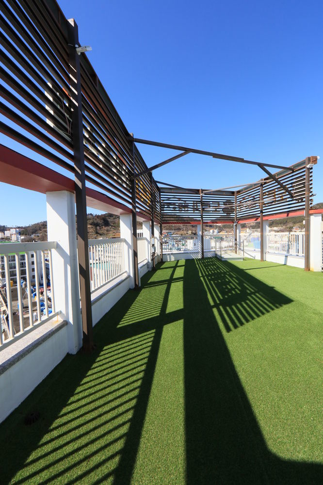 Dorcas Tourist Hostel Tongyeong Eksteriør billede