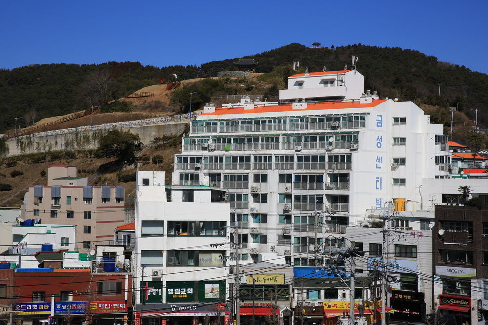 Dorcas Tourist Hostel Tongyeong Eksteriør billede
